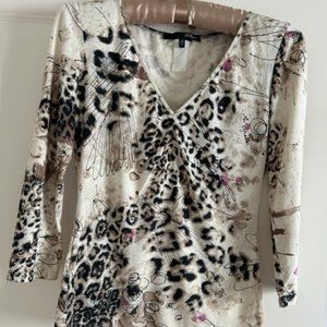 LES COPAINS MULTICOLOR ANNIMAL PPRINT  TOP, Size 38